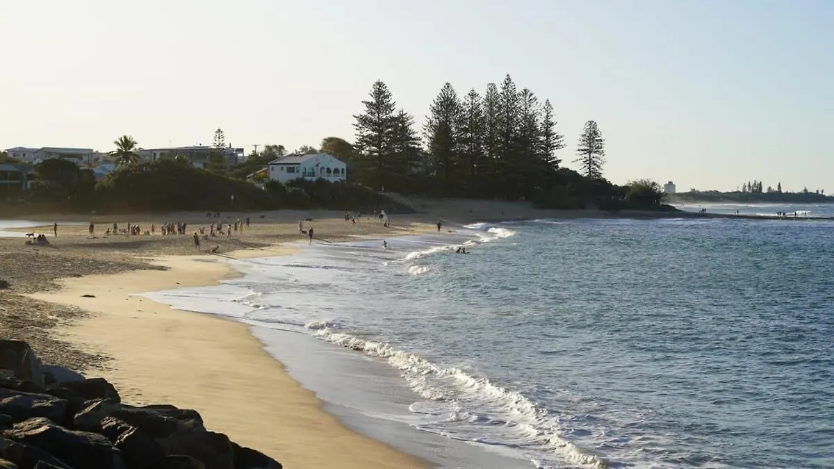 Moffat Beach Coastal Contemporary Unit B Caloundra Apartamento